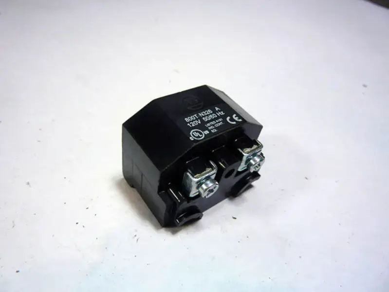 Allen-Bradley 800TN326