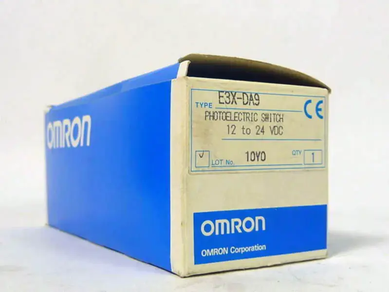 Omron E3XDA9