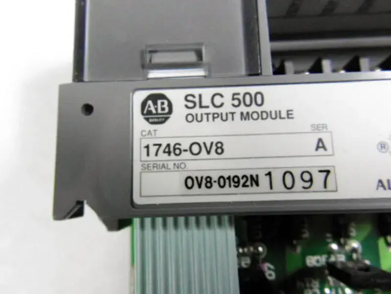 Allen-Bradley 1746OV8