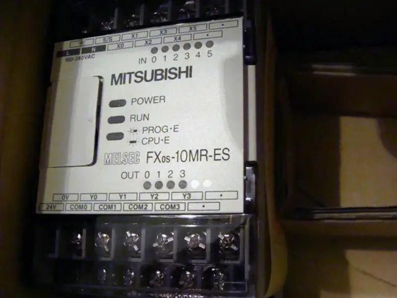Mitsubishi FX0S-10MR-ES/UL