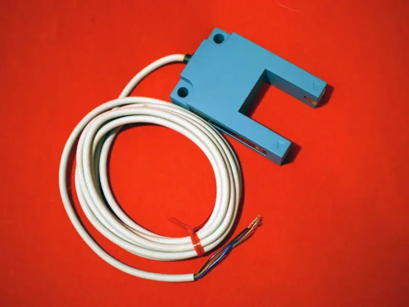 PEPPERL+ FUCHS, YAMATAKE FE8V-TA6