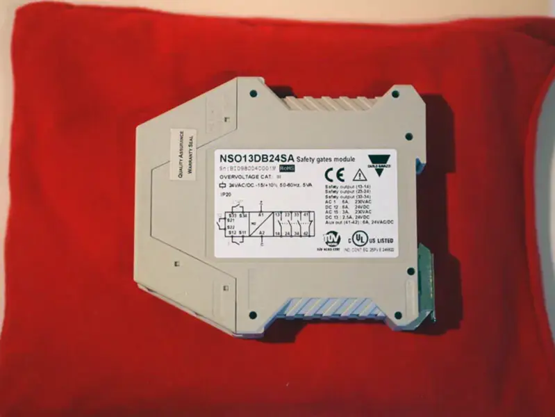 CARLO GAVAZZI NSO13DB24SA