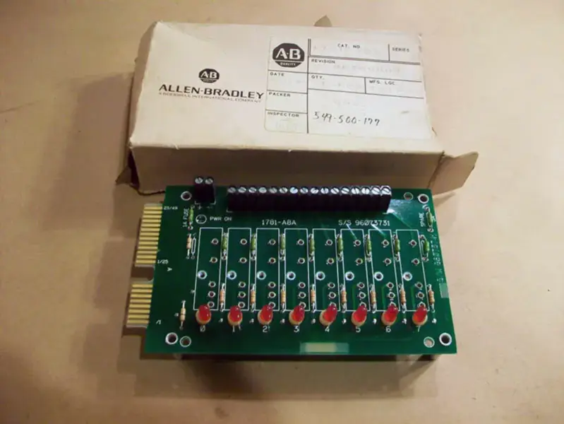 Allen-Bradley 1781-A8A