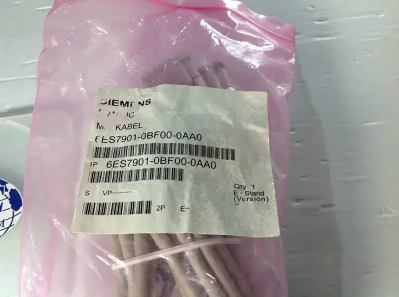 Siemens 6ES7901-0BF00-0AA0