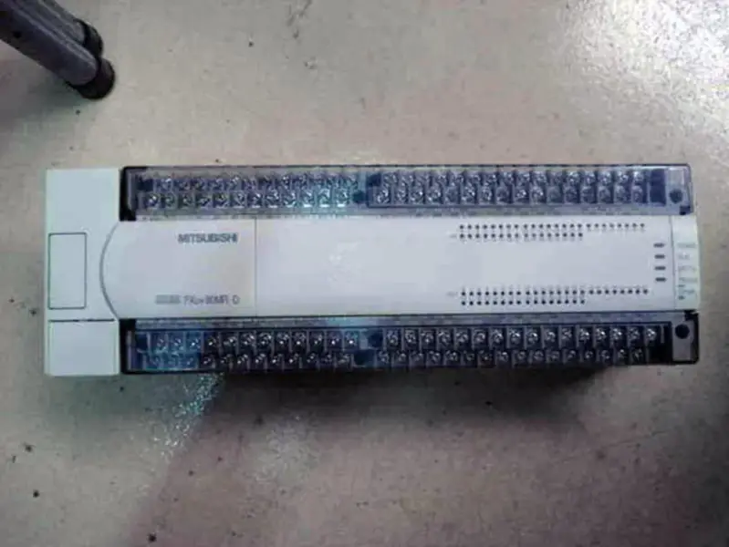 Mitsubishi FX2N-80MR-D