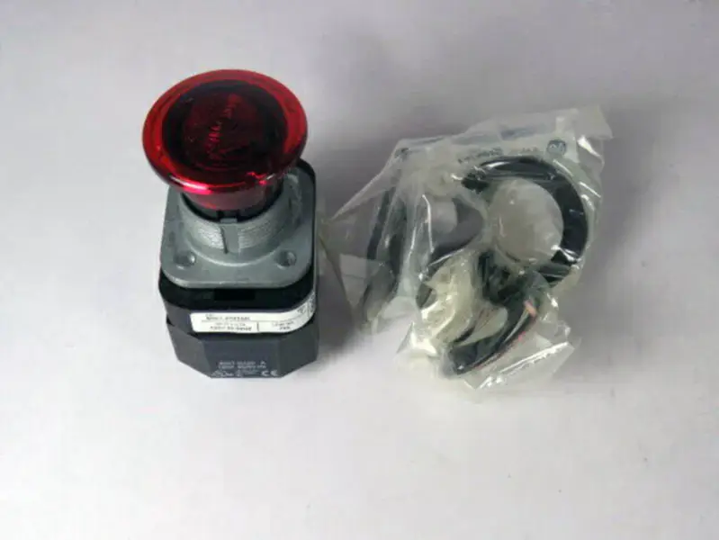 Allen-Bradley 800TPM16R