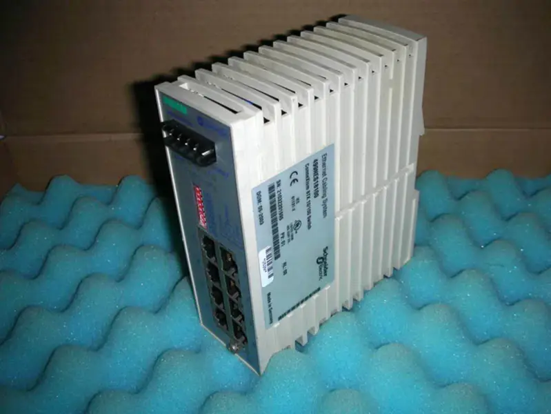 Schneider 499NES18100