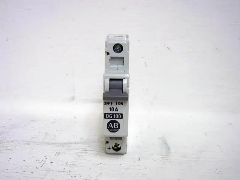 Allen-Bradley 1492-CB1-DG100