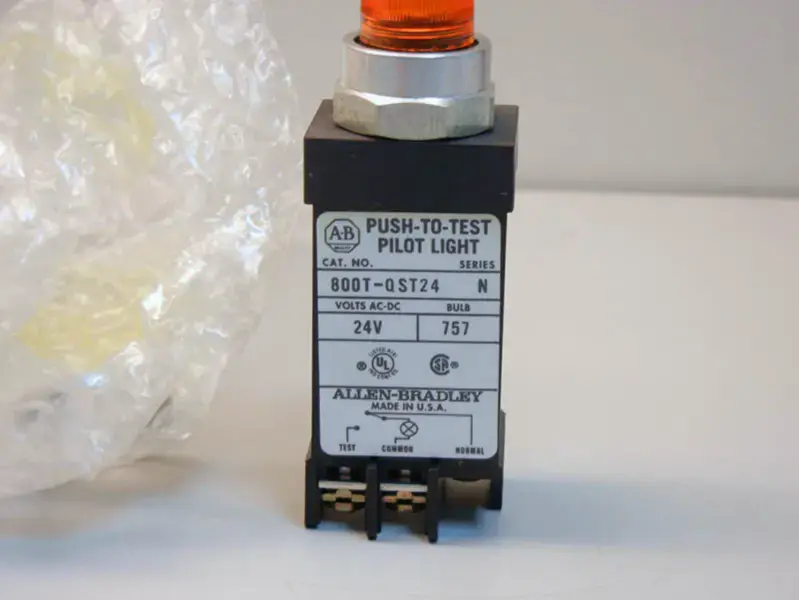 Allen-Bradley 800T-QST24A