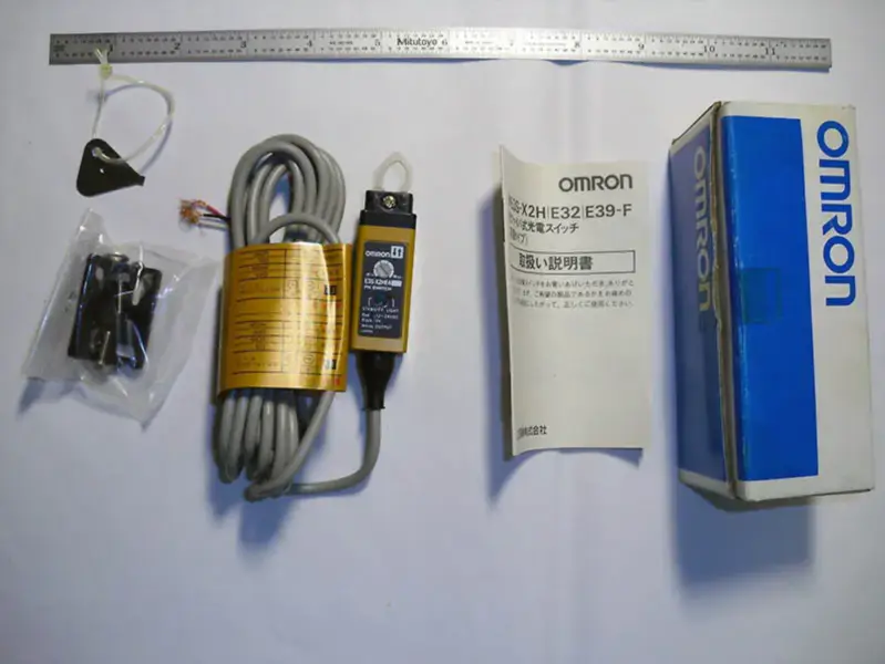 OMRON E3S-XE1