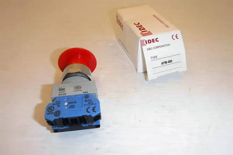 IDEC AYW-400