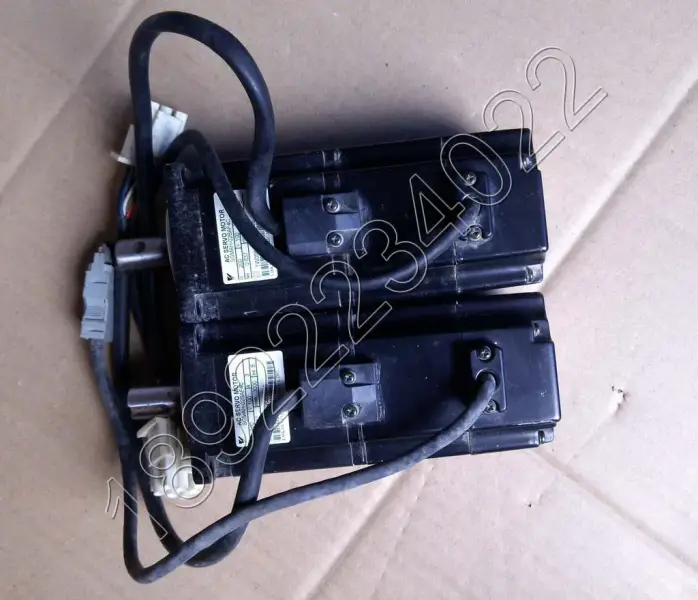 YASKAWA SGMAH-02BAF4C