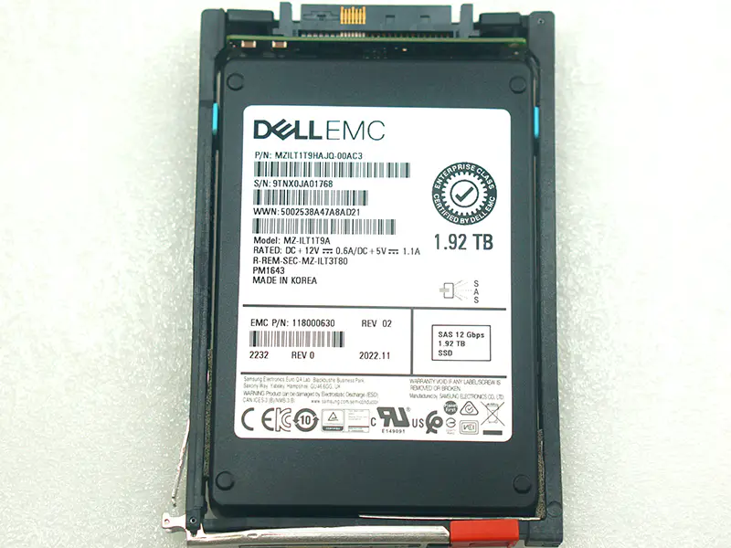 SSD disk Dell EMC 400-BGLD Unity 1,92T SAS 12Gb