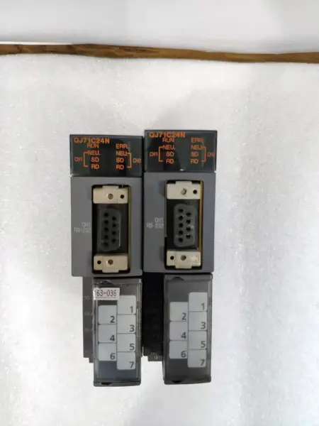 Jednotka Mitsubishi RS-232/RS-422/485 Model：QJ71C24N