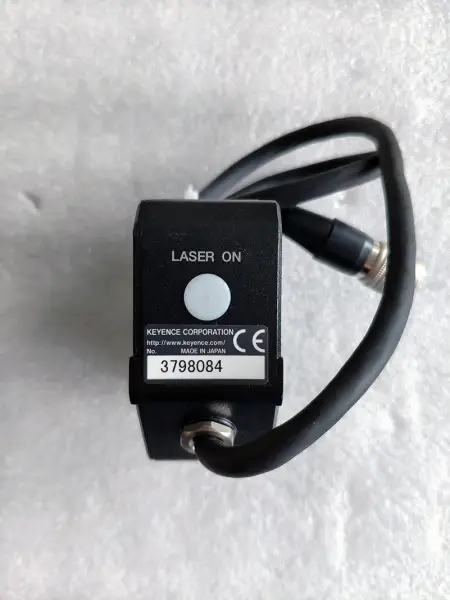 Japonsko KEYENCE LT-9011M/LT 9011M