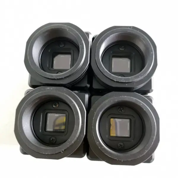 SENTECH STC-CL500E Průmyslová CCD kamera 500W pixelů