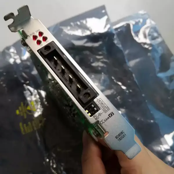 MITSUBISHI Q80BD-J61BT11N Průmyslová komunikační karta pro mechanické vidění