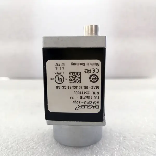 Průmyslová kamera BASLER acA2040-25gc s rozlišením 5 megapixelů