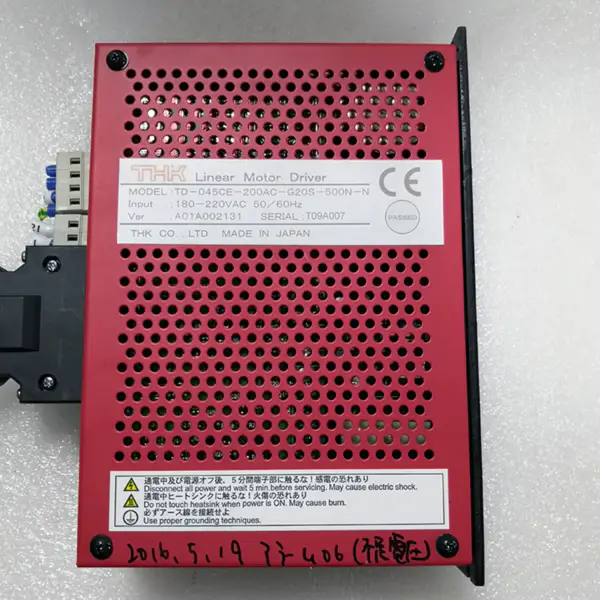 THK TD-045CE-200AC-G20S-500N-N Servopohon