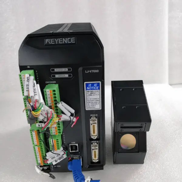 KEYENCE LJ-V7000LJ-V7020CB-B10
