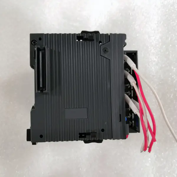 KEYENCE KV-TP40 PLC