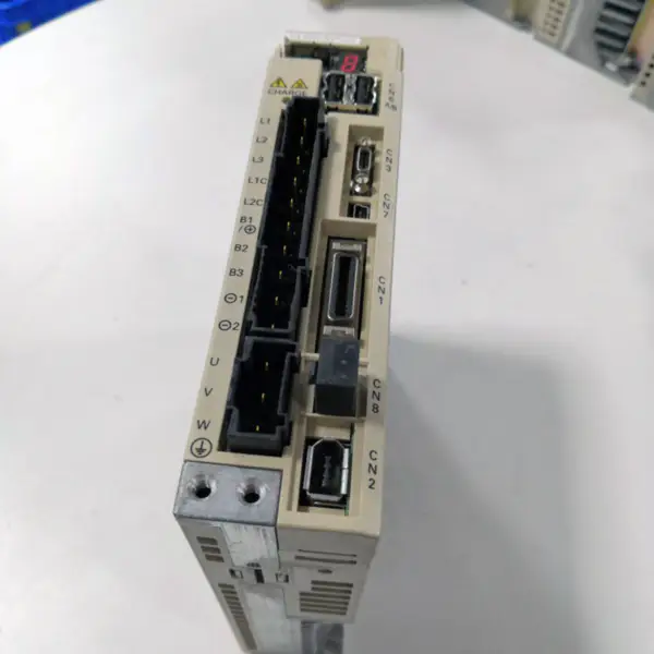 SGDV-2R8A11A