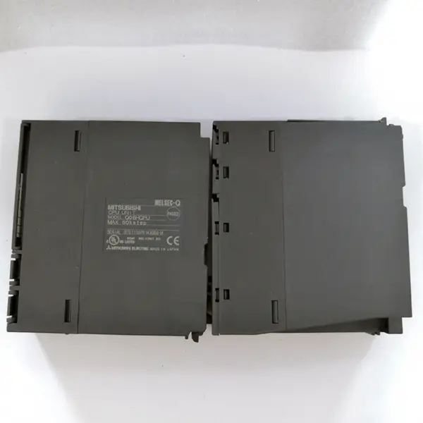 MITSUBISHI Q06HCPU