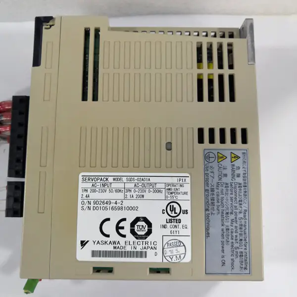YASKAWA SGDS-02A01A 200W