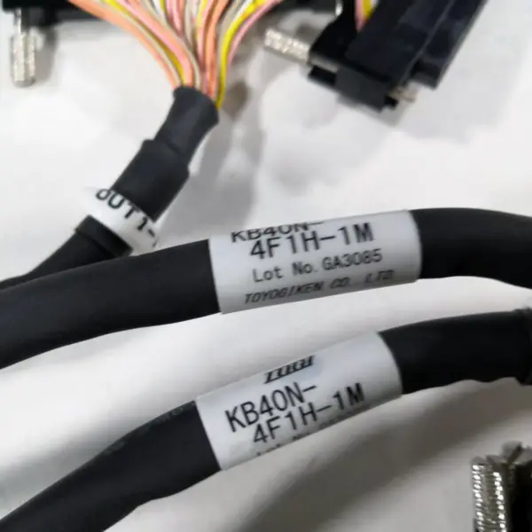 TOGI KB40N-4F1H-1M