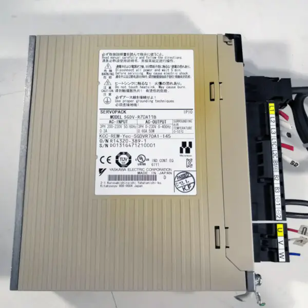YASKAWA SGDV-R70A11B