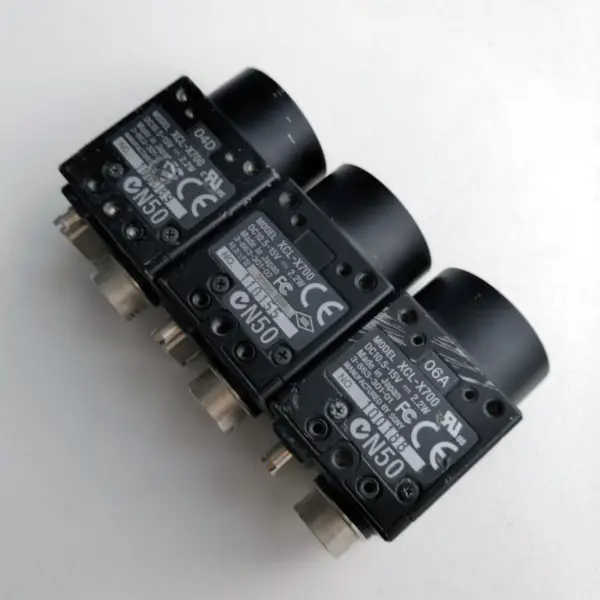 SONY XCL-X700 Průmyslová černobílá CCD kamera