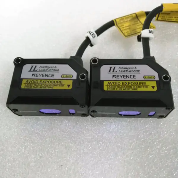 KEYENCE IL-S025 IL-S065