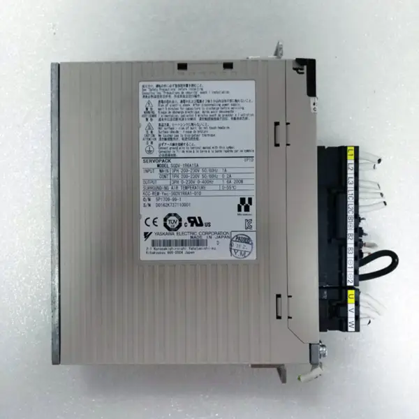 YASKAWA SGDV-1R6A15A