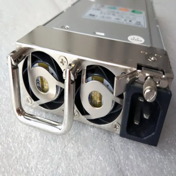 Zdroj napájení pro Zippy Emacs 460W spínaný zdroj R2W-6460P-R