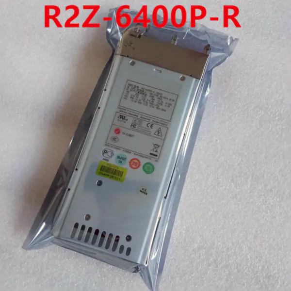 Zdroj napájení pro spínaný zdroj Zippy 400W R2Z-6400P-R
