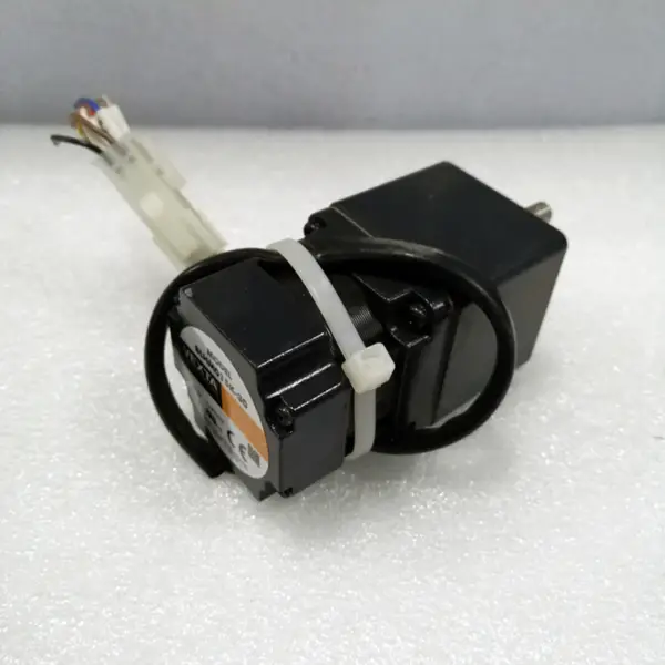 BLHM015K-30