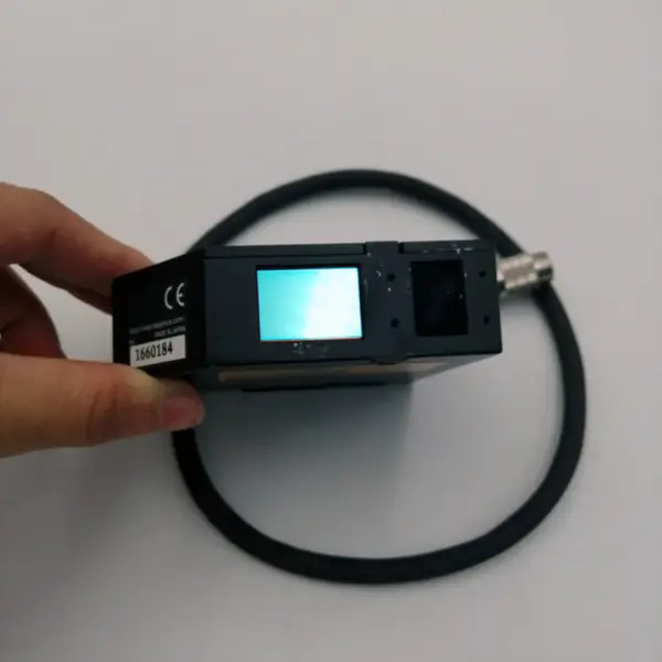 KEYENCE LK-G32