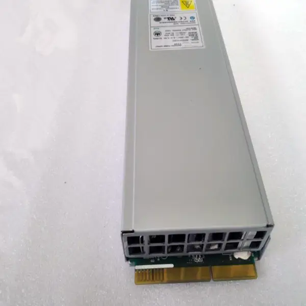 Zdroj napájení pro Huawei S2600 S3200 D120S T3500 V1300N 700W spínaný zdroj AD701M12-2M1 02130806