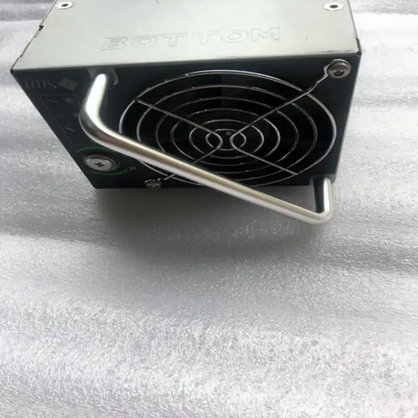 Zdroj napájení pro Sun V440 680W spínaný zdroj DPS-680CB A 300-1851 300-1501