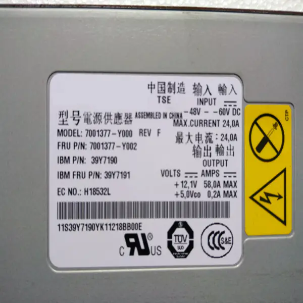 IBM X3650 DC 700W spínaný zdroj 7001377-Y000 7001377-Y002 39Y7191 39Y7190