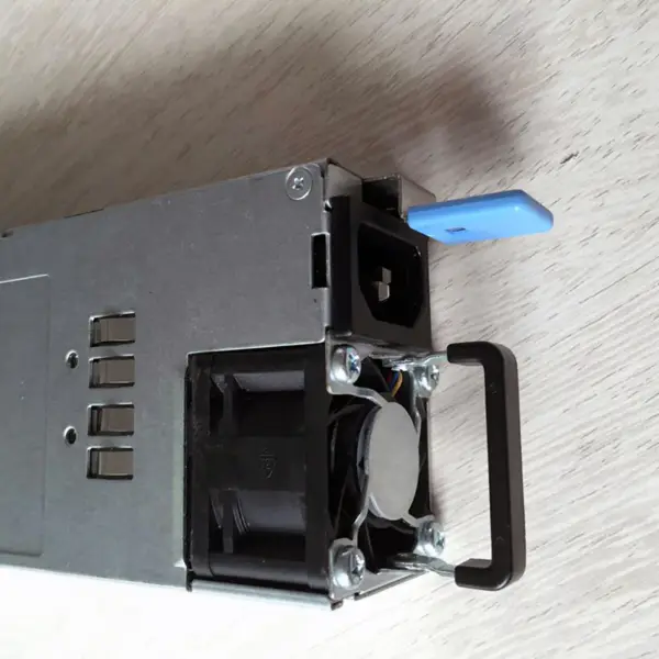 Spínaný zdroj Delta 550W DPS-550AB-11 H