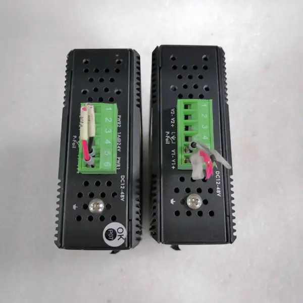 ADVANTECH EKI-2528 použitý