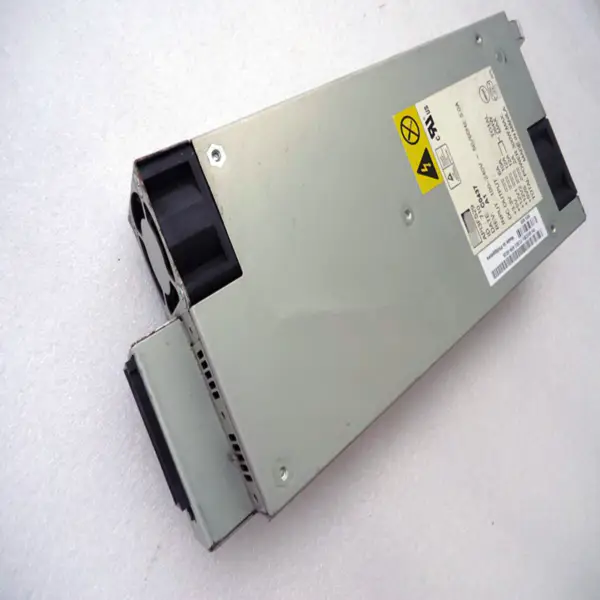 DELL/EMC AX100/AX150I 300W spínaný zdroj API3FS29 0H5381 071-000-384