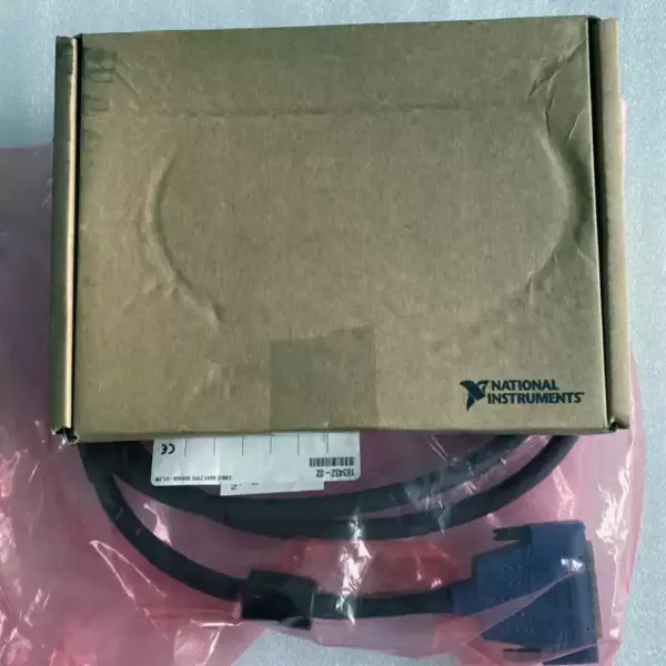 NATIONAL INSTRUMENTS Průmyslové příslušenství NI PCI-6601 Karta sběru dat SH68-68-D1 183432-02 Datová linka