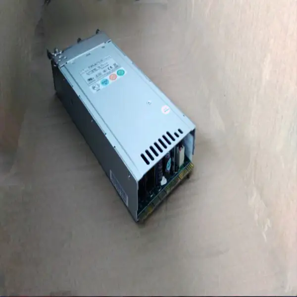 Zdroj napájení pro Zippy Emacs 500W spínaný zdroj M1Z-5500V