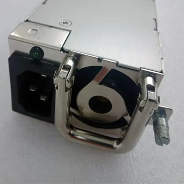 Zdroj napájení pro Zippy Emacs 1200W spínaný zdroj PSS-2C00V