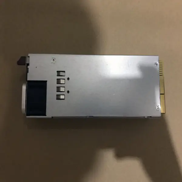 Zdroj napájení pro spínaný zdroj Supermicro 1000W PWS-1K02A-1R