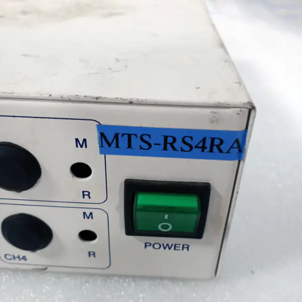 MTS-RS4RA Řídicí jednotka zdroje studeného světla RS232