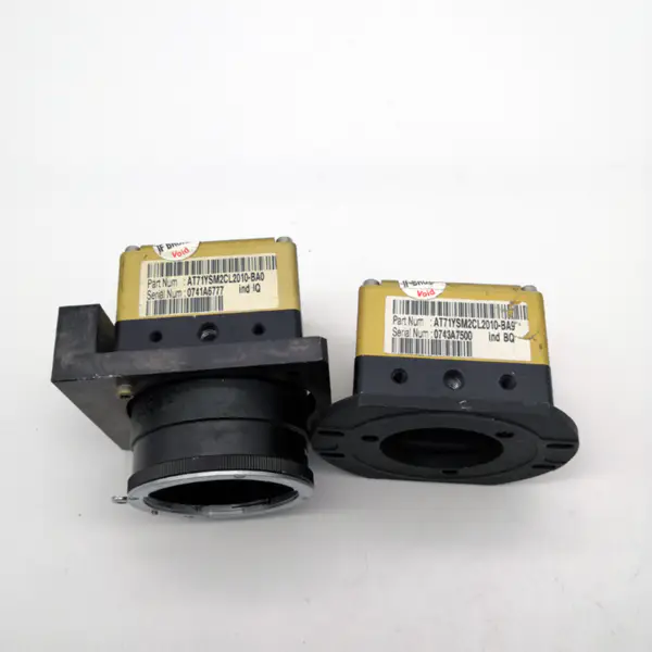E2V AT71YSM2CL2010-BA0 Průmyslová kamera s maticí