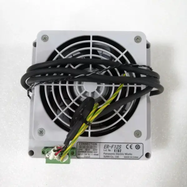 SUNX ER-F12S Odstraňovač statické elektřiny z ventilátoru